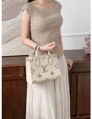 루이비통 온더고 PM 크림&로즈