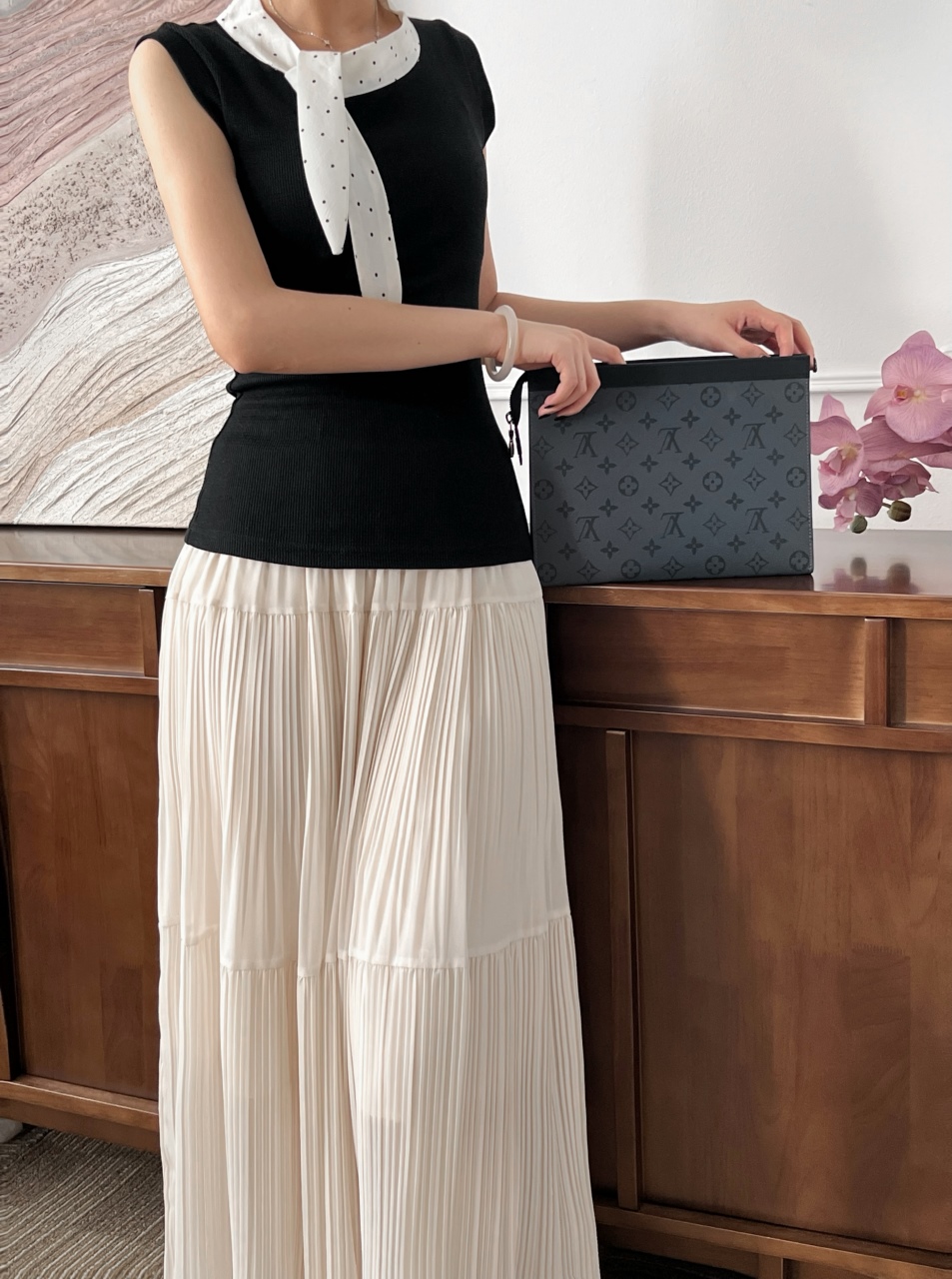 루이비통 포쉐트 보야주 MM 모노그램 이크립스 리버스