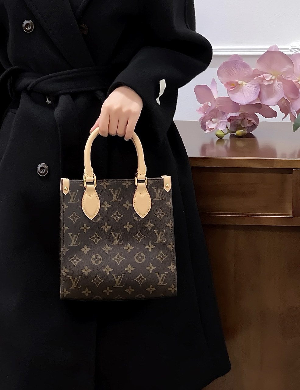 루이비통 삭플라 BB