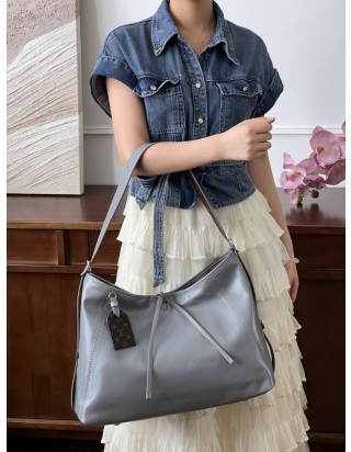 루이비통 캐리올 바이브 BB