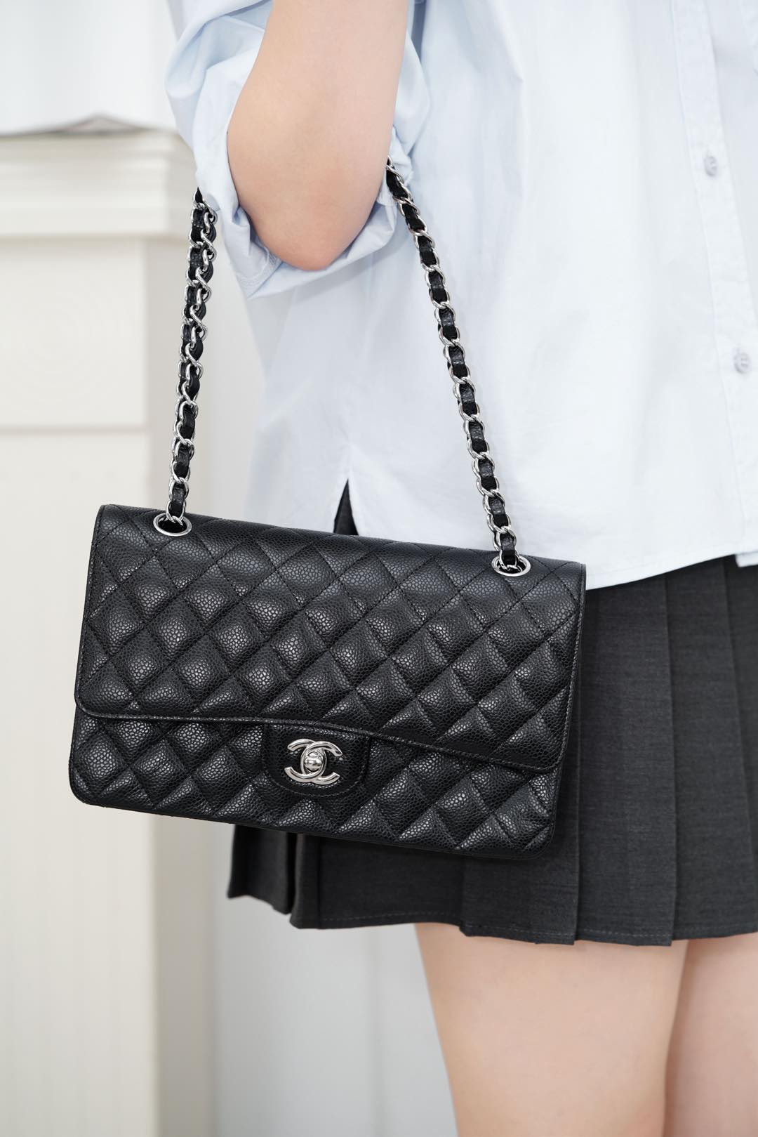 샤넬 클래식 플랩백