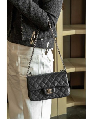 샤넬 클래식 플랩백 미니