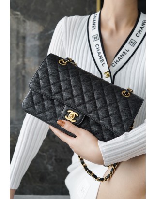 샤넬 클래식 미디움 플랩백 블랙금장