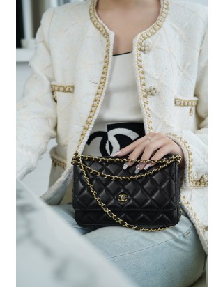 샤넬 클래식 WOC 램스킨 금장