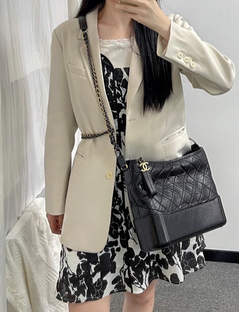 샤넬 가브리엘 라지 호보백