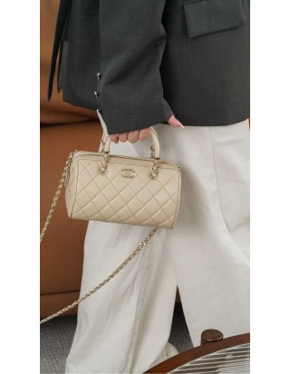 샤넬 보스턴 백