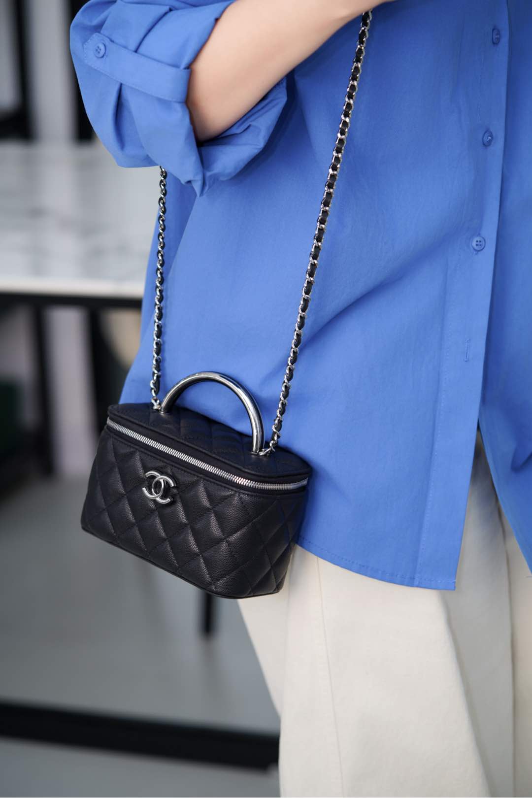 샤넬 탑 핸들 베니티 백