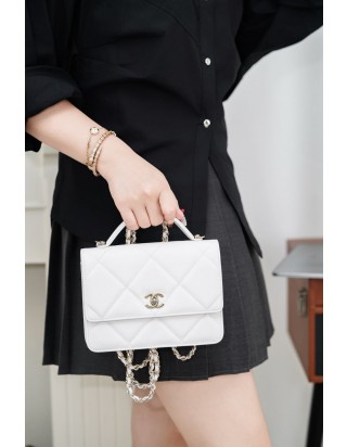 샤넬 25K 탑 핸들 월렛 온 체인 백