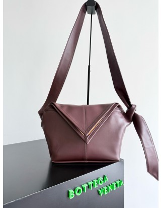 보테가 베네타 소이어 백