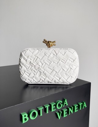 보테가 베네타 놋 백