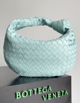 보테가 베네타 조디 백 미디움