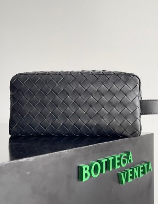 보테가 베네타 인트레치아토