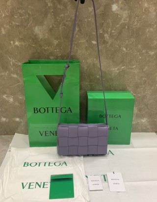 보테가 베네타 카세트 백