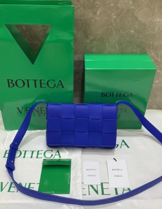 보테가 베네타 카세트 백