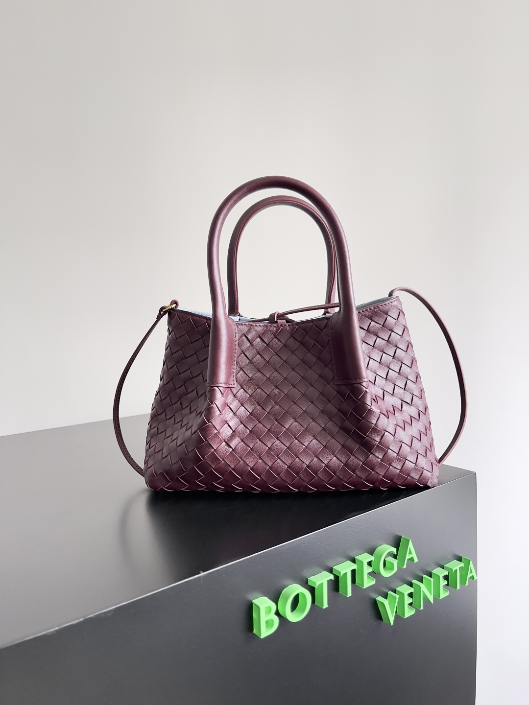 보테가 베네타 피타코테카 스몰