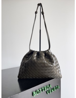 보테가 베네타 더스트 백 미디움