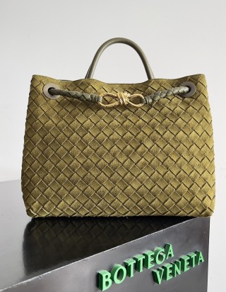 보테가 베네타 안디아모 미디움