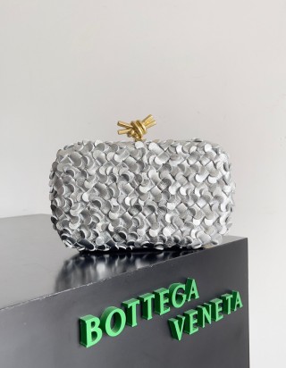 보테가 베네타 놋 백