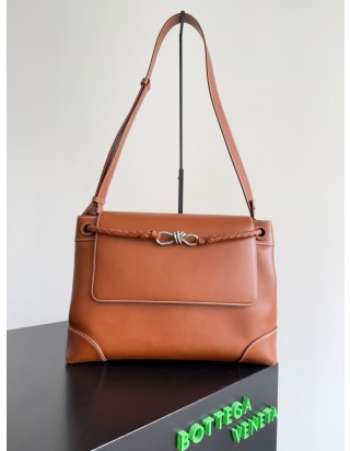 보테가 베네타 안티모아 메신저 백