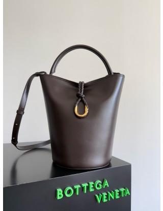 보테가 베네타 리베르타 버킷 백 라지