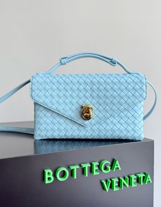 보테가 베네타 놋 락 핸드백