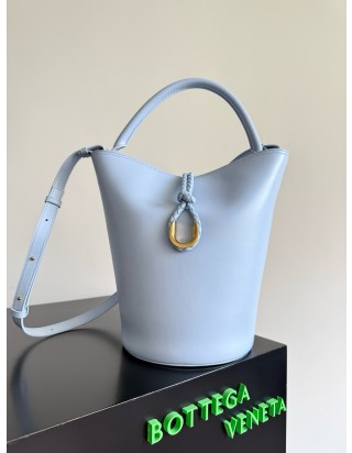 보테가 베네타 리베르타 버킷 백 라지