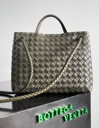 보테가 베네타 안디아모 미디움