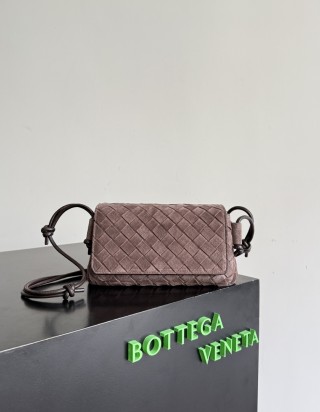 보테가 베네타 노뚜르노