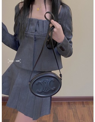 셀린느 오벌 펄스 퀴르 크로스 비치 백