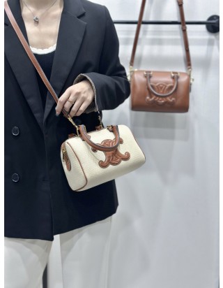 셀린느 퀴르 트리옹프 스몰 보스턴 백