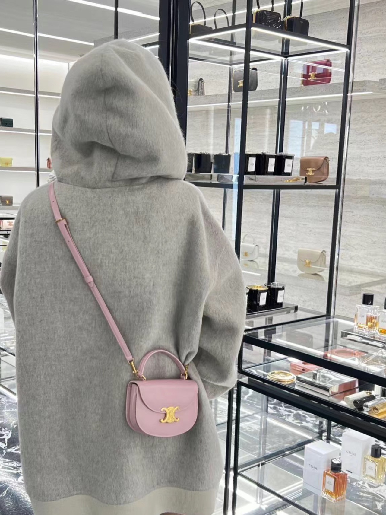 셀린느미니  베사체 트리옹프