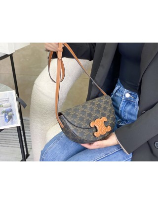 셀린느 퀴르 트리오페 베사체 숄더백