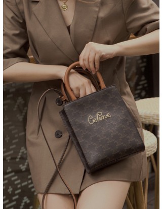 셀린느 미니 카바스 버티컬 트리옴페 백