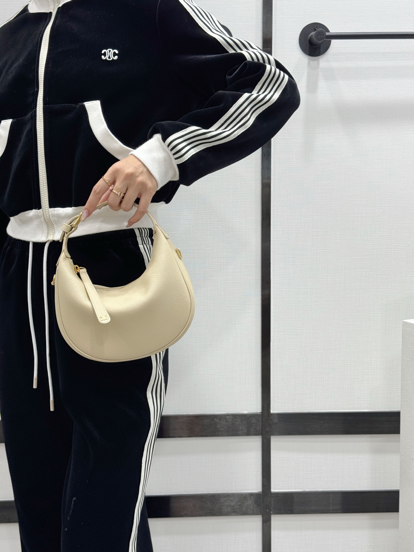 셀린느 틴 룰루 백