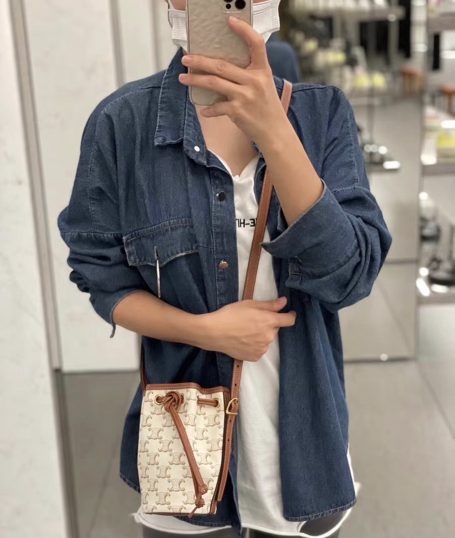 셀린느 드로우 스트링 백 스몰