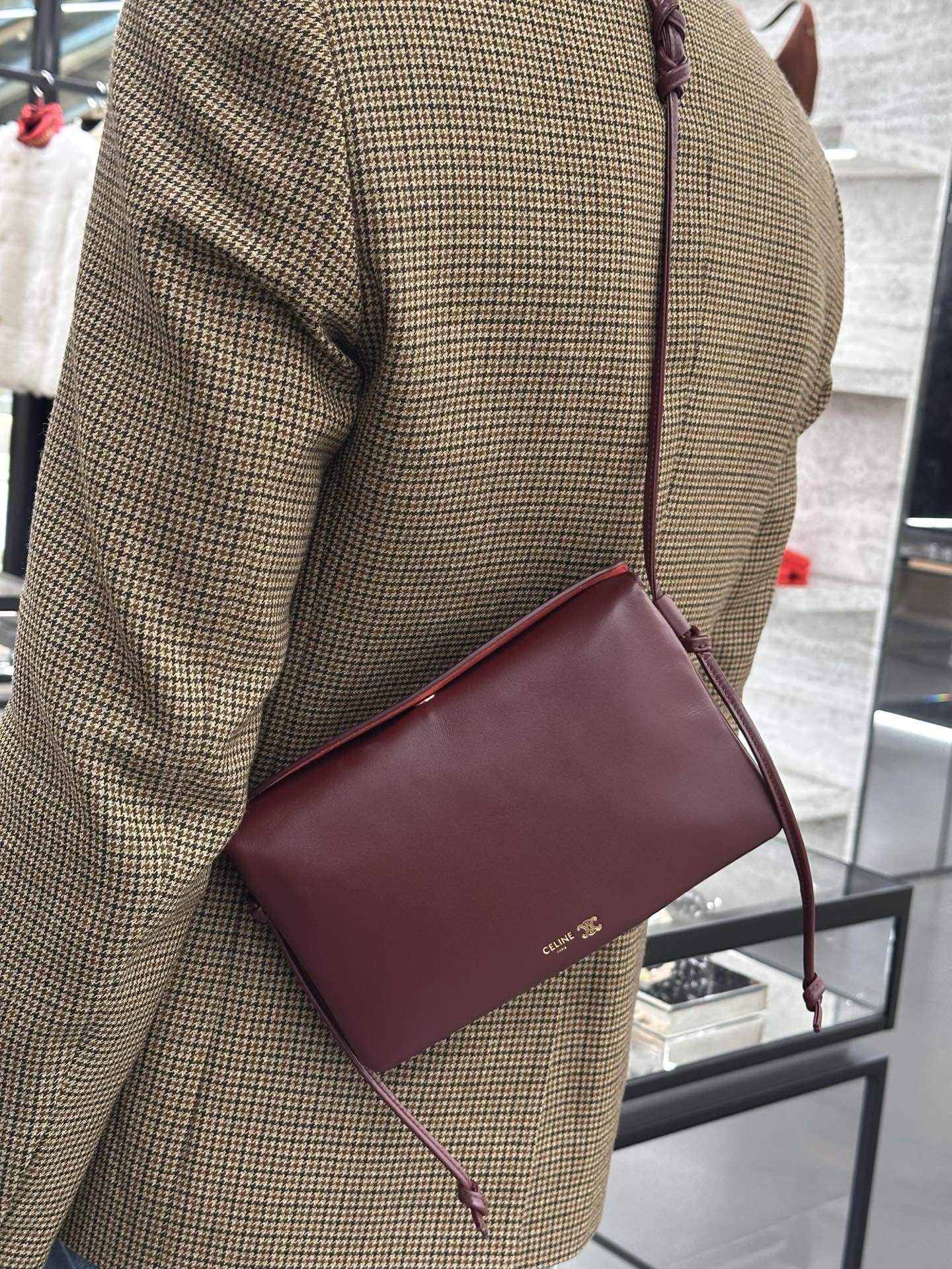 셀린느 트리오 플랩 숄더 백