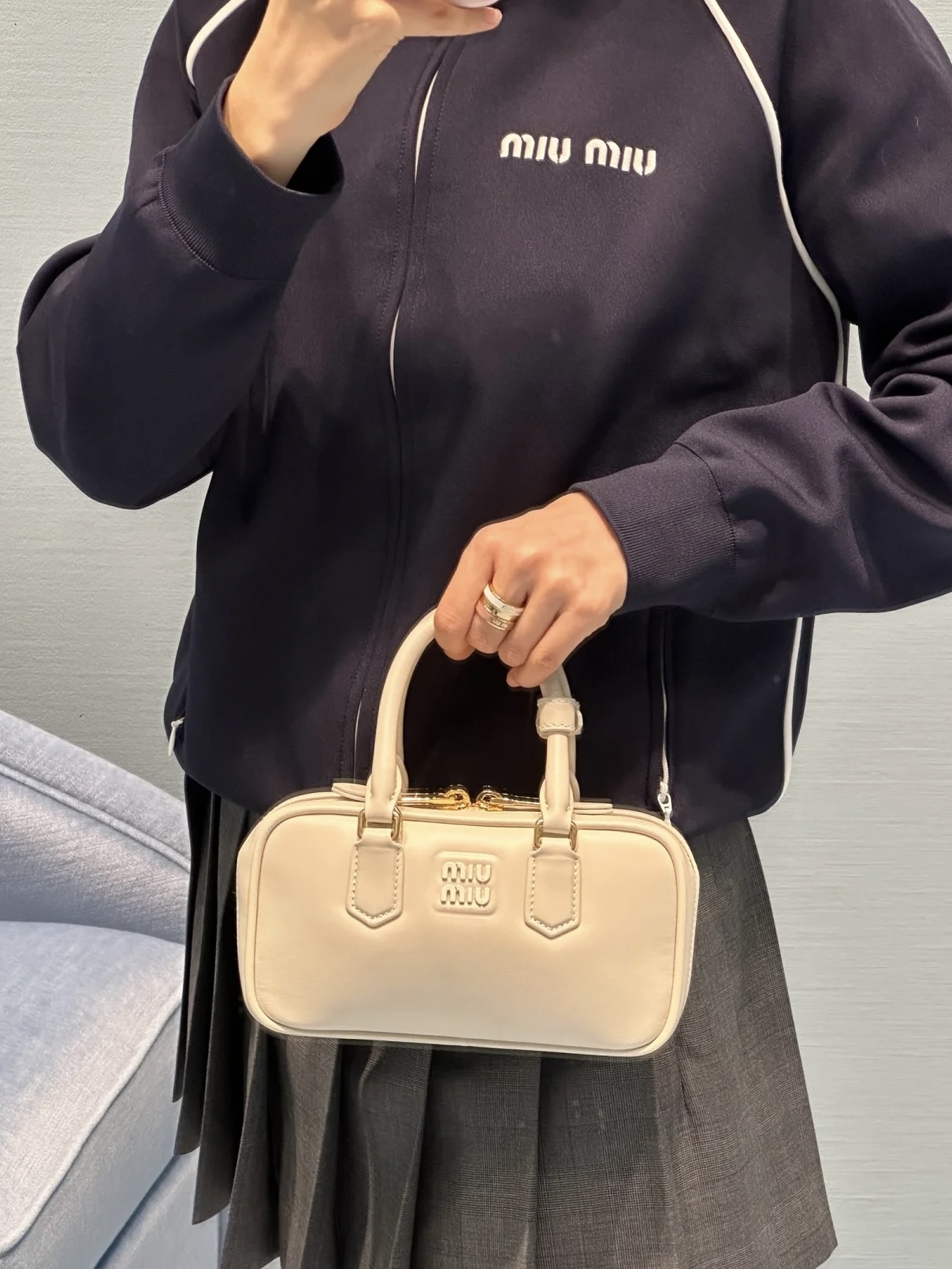 미우미우 아르카디 백 미니