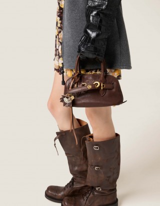 미우미우 아방뛰르 토트백 미니