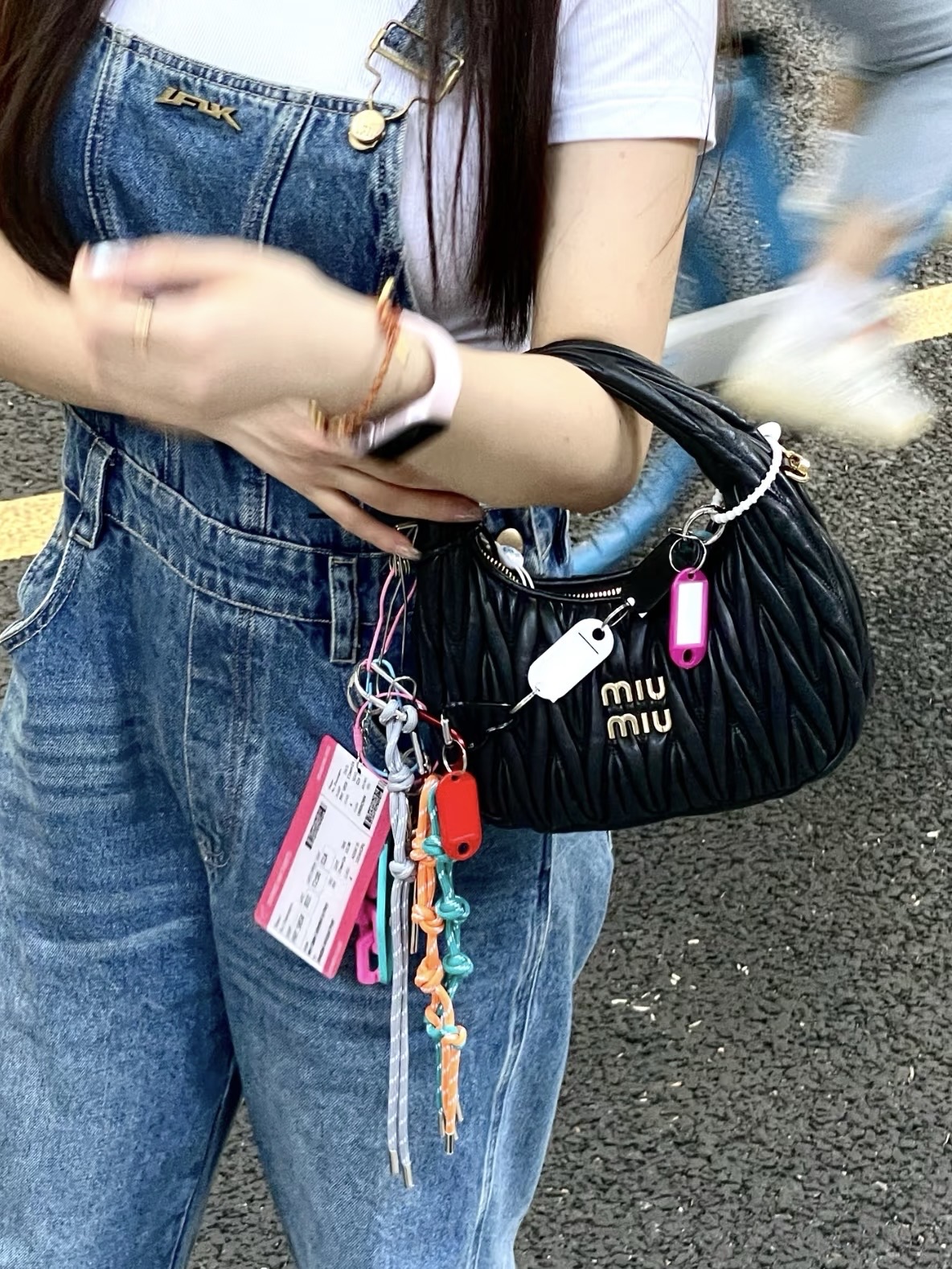 미우미우 완더 마테라세 나파 가죽 호보백 스몰