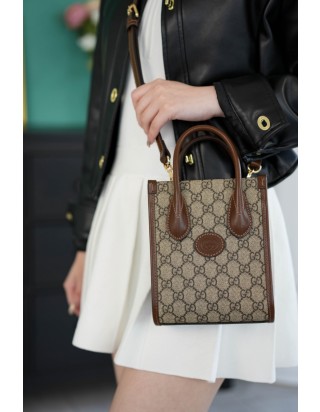 구찌 인터로킹 G 미니 토트백