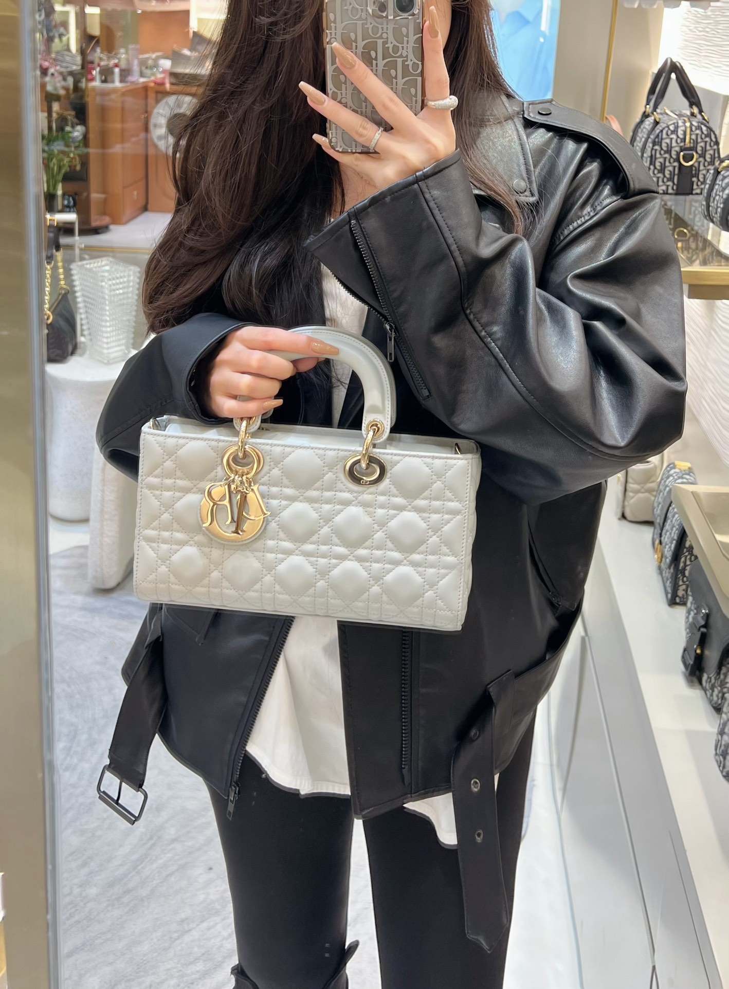 디올 레이디 디 조이 미디움 백