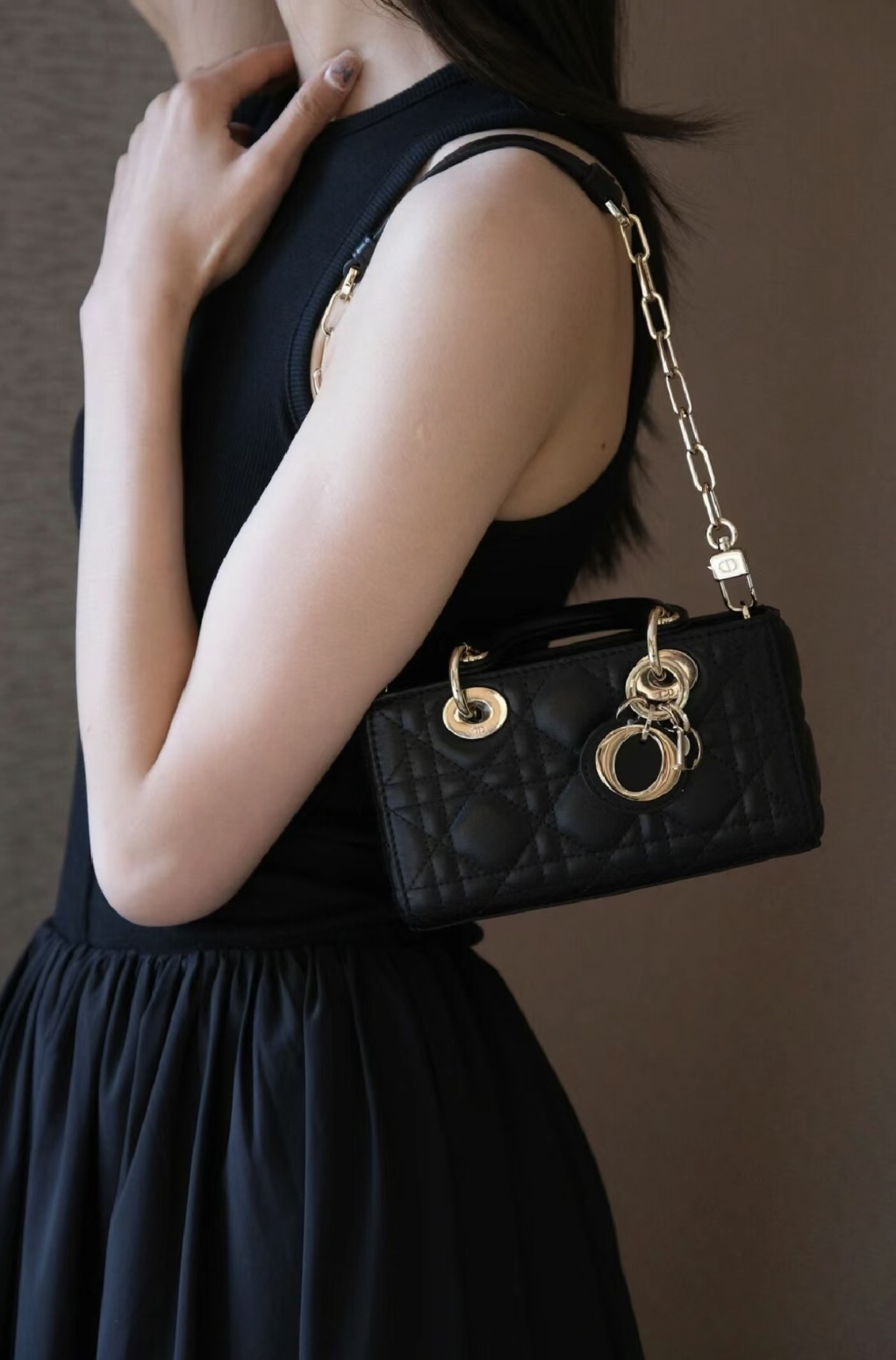 디올 레이디 디 조이 백 미니