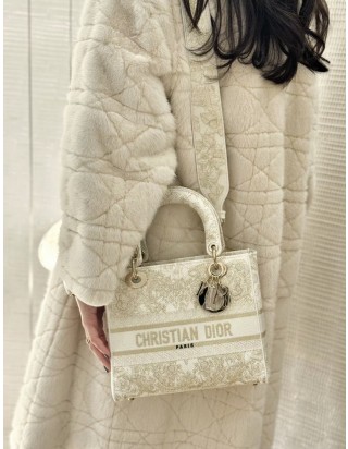 디올 레이드 D-LITE 미디움