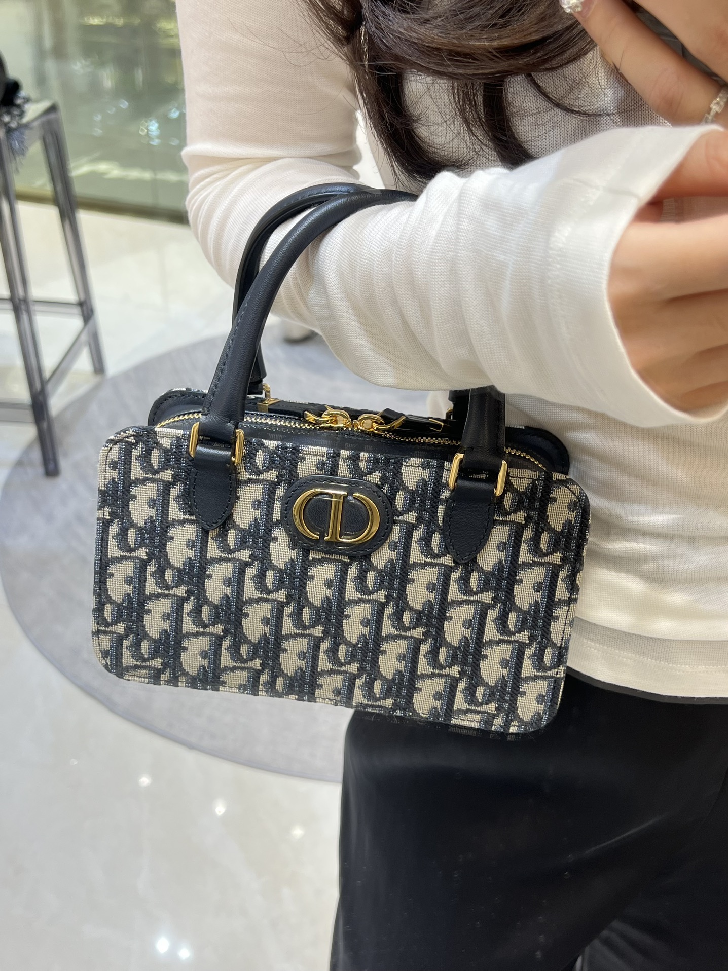 디올 30 몽테뉴 미니 닥터백