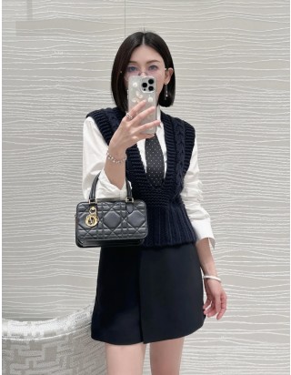 디올 30 몽테뉴 미니 닥터백