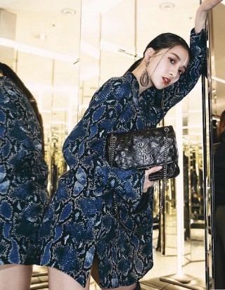 생로랑 니키 크로스백 스몰