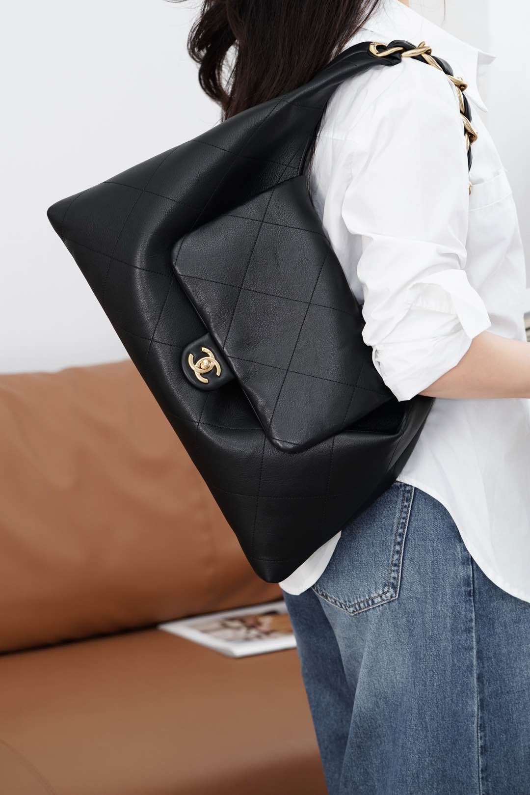 샤넬 맥시 호보백 스몰