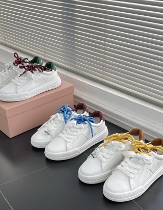 미우미우 레더 스니커즈 화이트