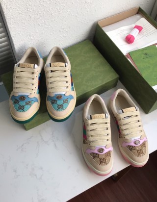 구찌 스크리너 라인 스니커즈