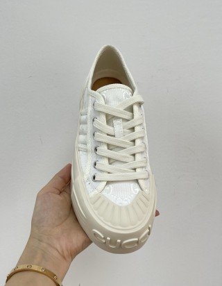 구찌 청키 스니커즈